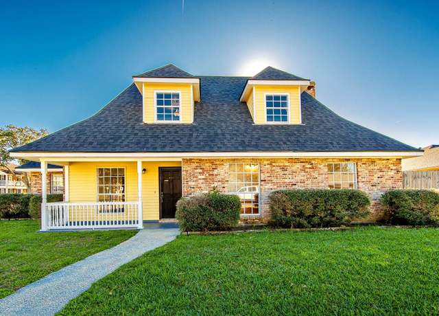 Property at 410 Summerfield Dr, Houma, LA 70360, 4 beds, 2 baths
