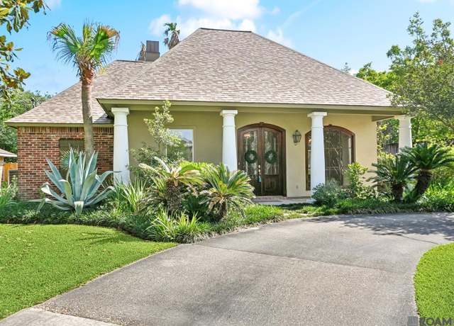 Property at 8645 Kensington Dr, Baton Rouge, LA 70809, 3 beds, 2 baths