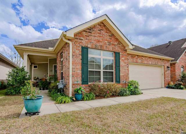 Property at 7111 Village Charmant Dr #18, Baton Rouge, LA 70809, 2 beds, 2 baths