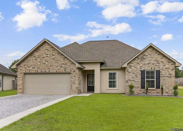 Property at 1020 E Creek Ct, Covington, LA 70435, 3 beds, 2 baths