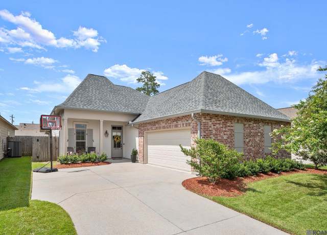 Property at 39372 Ironwood Ave, Prairieville, LA 70769, 3 beds, 2 baths