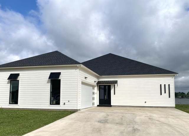 Property at 7843 Cutt Pointe Dr, Ventress, LA 70783, 3 beds, 3.5 baths