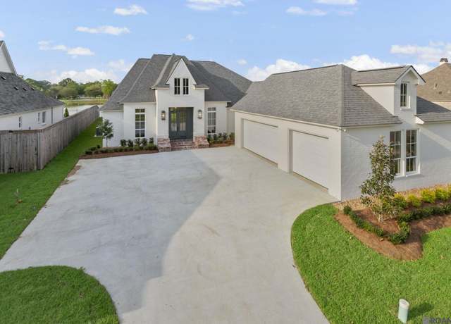 Property at 18633 Sanctuary Ave, Baton Rouge, LA 70817, 4 beds, 3 baths