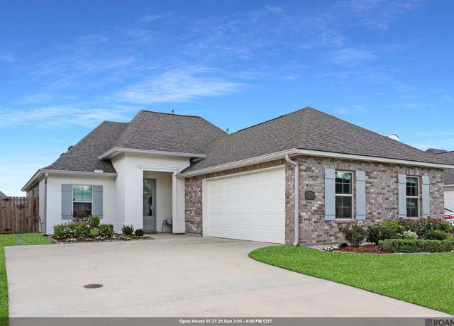 Property at 5169 Black River Rd, Darrow, LA 70725, 3 beds, 2 baths