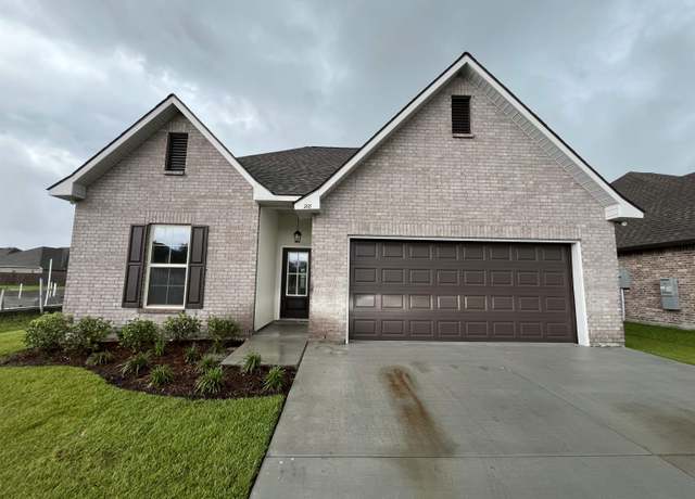 Property at 218 Owl Dr, Houma, LA 70364, 4 beds, 3 baths
