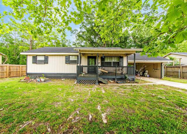 Property at 613 Cypress St, Gibson, LA 70356, 3 beds, 2 baths