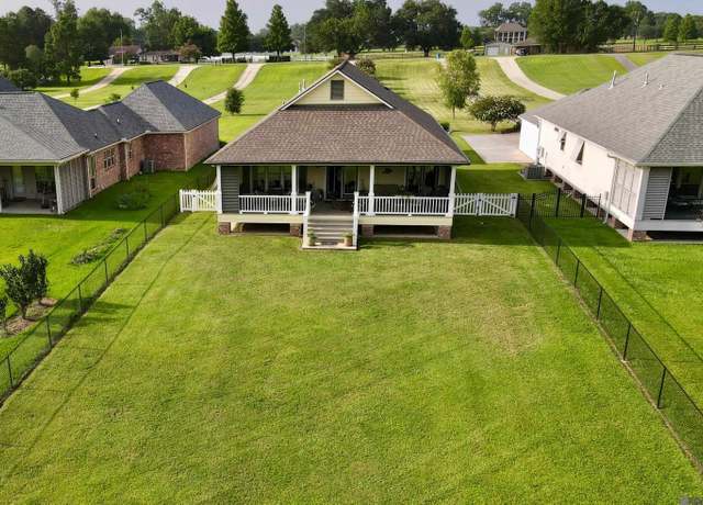 Property at 5687 Island Rd, Jarreau, LA 70749, 3 beds, 2 baths
