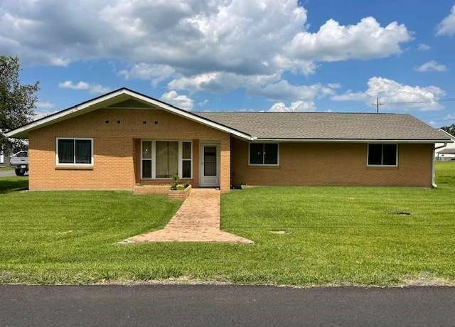 Property at 103 Coulon Rd, Thibodaux, LA 70301, 4 beds, 2 baths