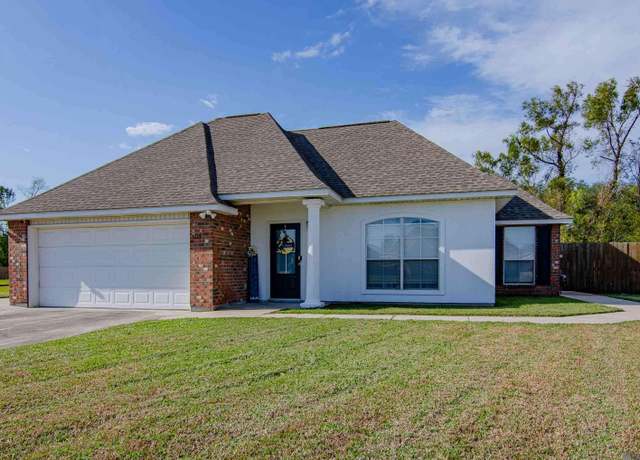 Property at 5115 Salinger Dr, Darrow, LA 70725, 3 beds, 2 baths