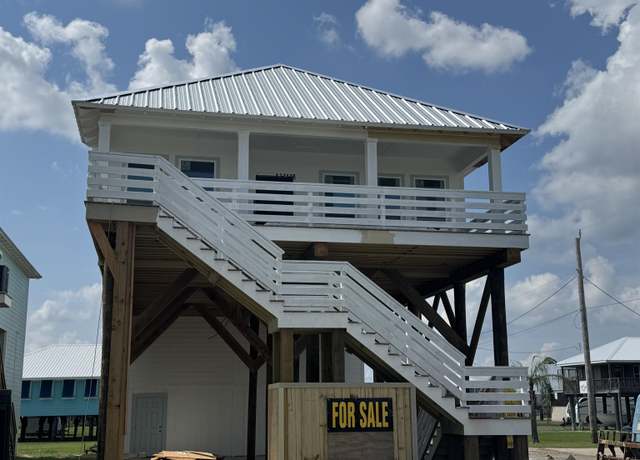 Property at 2653 Highway 1, Grand Isle, LA 70358, 4 beds, 3 baths