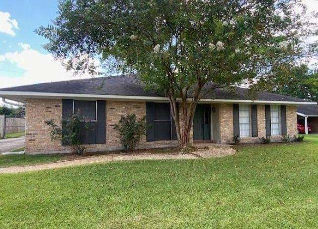 Property at 9572 Wesson St, Baton Rouge, LA 70809, 3 beds, 2 baths