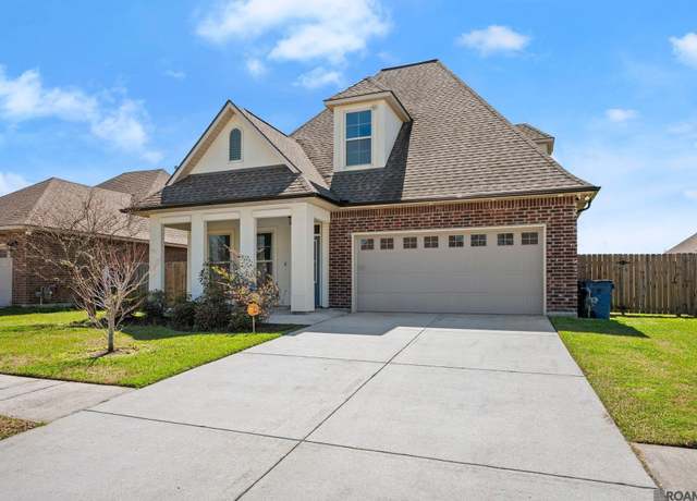 Property at 38420 Brown Rd, Prairieville, LA 70769, 4 beds, 3 baths