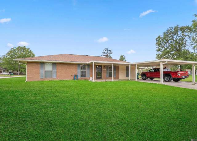 Property at 1245 Juanita Ave, Denham Springs, LA 70726, 3 beds, 1.5 baths