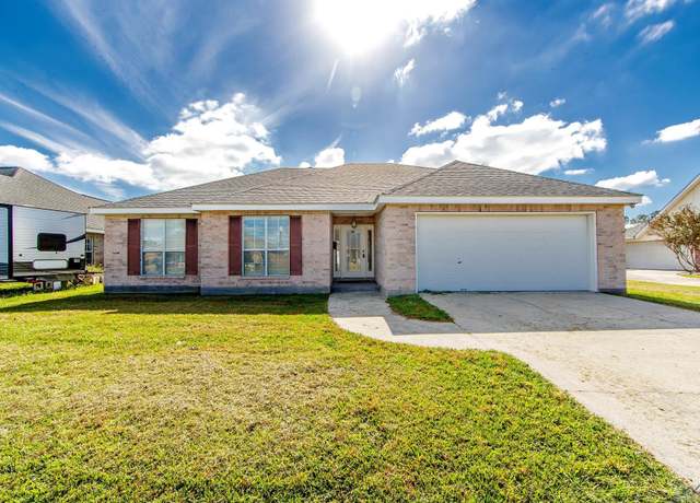 Property at 133 Tigerlily Dr, Houma, LA 70360, 3 beds, 2 baths