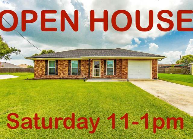 Property at 3008 Pinewood Cir, Houma, LA 70363, 3 beds, 2 baths