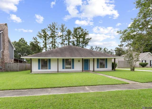 Property at 15338 Waywood Ave, Baton Rouge, LA 70816, 4 beds, 2 baths