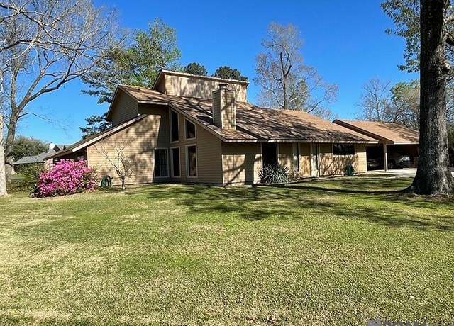 Property at 8523 Briarwood Pl, Baton Rouge, LA 70809, 3 beds, 2.5 baths