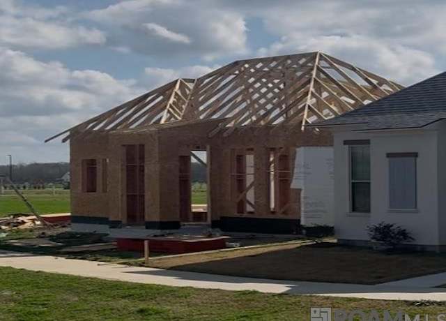 Property at 672 Saint Andrew Ln, Gonzales, LA 70737, 3 beds, 2.5 baths