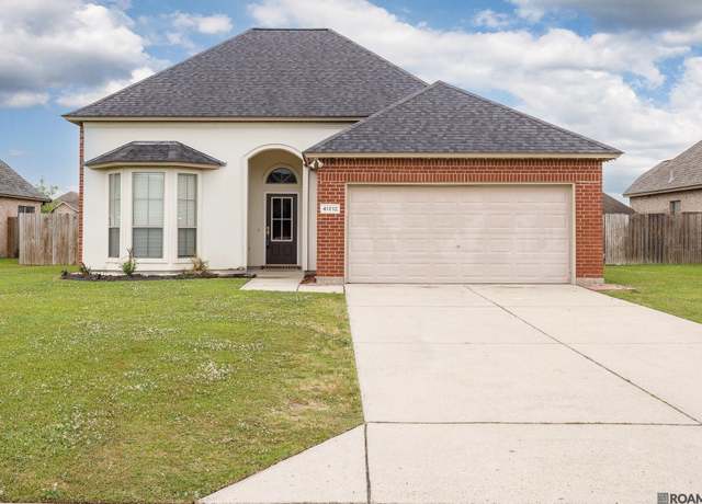Property at 41212 Colonial Dr, Sorrento, LA 70778, 3 beds, 2 baths