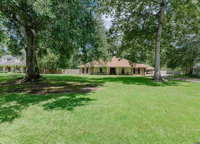 Property at 12533 Pecos Ave, Central, LA 70739, 4 beds, 2 baths