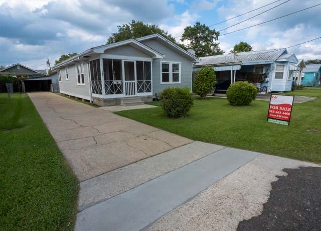 Property at 736 N 7th St, Thibodaux, LA 70301, 2 beds, 1 bath
