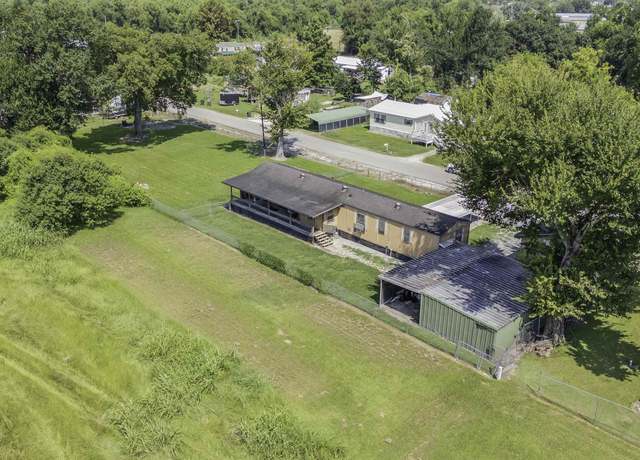 Property at 107 Patrick Pl, Houma, LA 70364, 2 beds, 2 baths