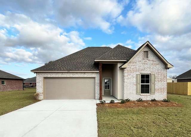 Property at 223 Sample Dr, Thibodaux, LA 70301, 3 beds, 2 baths