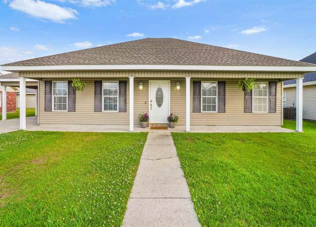 Property at 231 J Patrick Dr, Houma, LA 70364, 3 beds, 2 baths