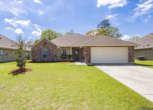 Property at 15040 Cross Creek Blvd, Walker, LA 70785, 3 beds, 2 baths