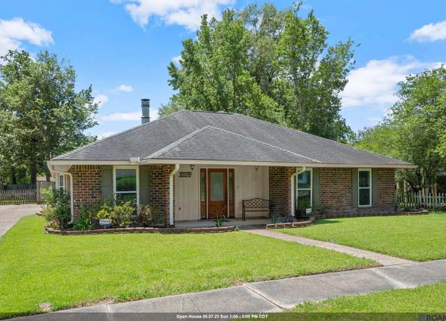 Property at 14761 Brightview Ct, Baton Rouge, LA 70819, 3 beds, 2 baths