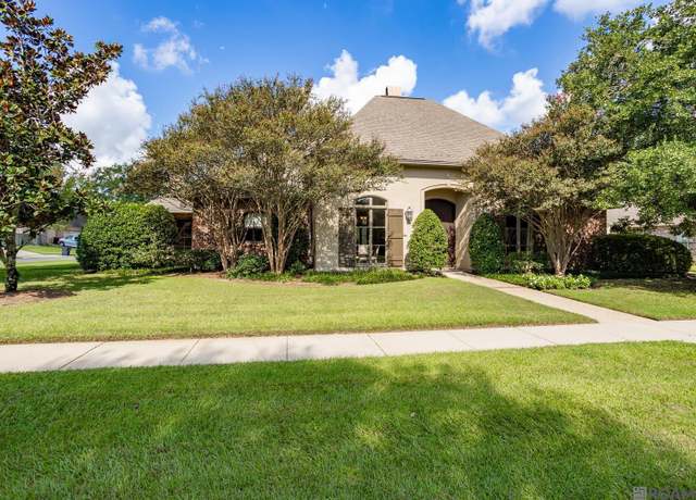 Property at 17636 Heritage Estates Dr, Saint George, LA 70810, 5 beds, 3 baths