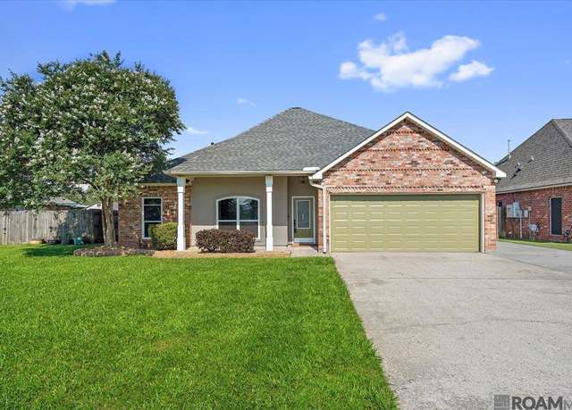 Property at 35981 Wilmington Ave, Denham Springs, LA 70706, 3 beds, 2 baths
