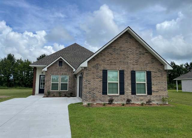 Property at 401 Rue Evangeline, Houma, LA 70364, 4 beds, 2 baths