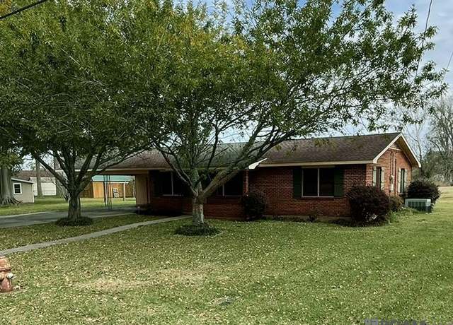 Property at 702 Claiborne St, New Roads, LA 70760, 3 beds, 1.5 baths