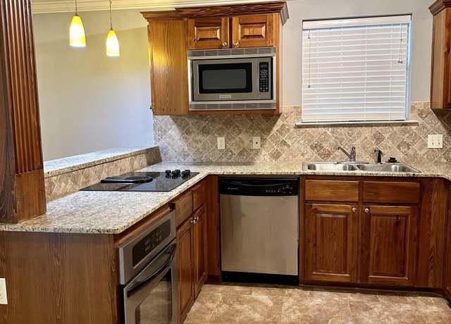 Property at 1290 Park Blvd #108, Baton Rouge, LA 70806, 2 beds, 2 baths