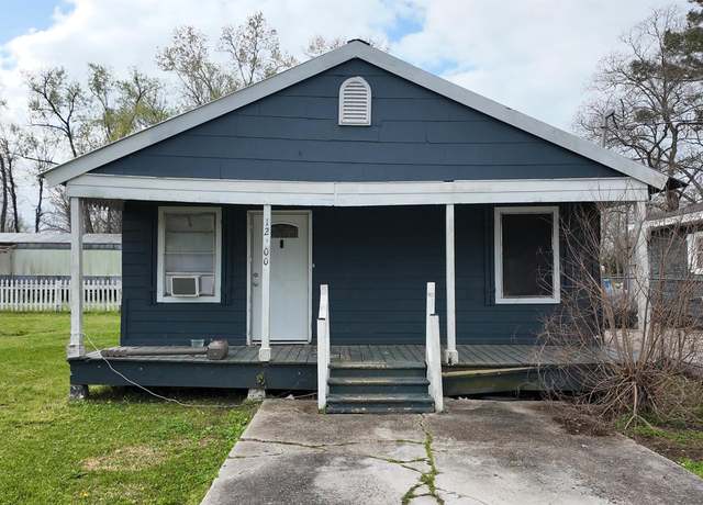 Property at 12300 East St, New Roads, LA 70760, 3 beds, 1 bath