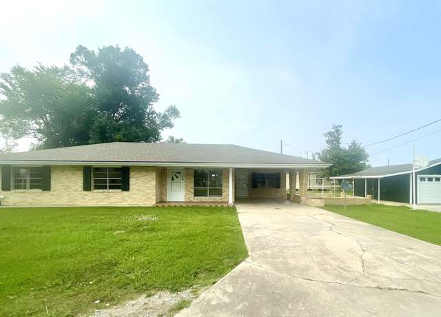 Property at 124 W 115th St, Cut Off, LA 70354, 3 beds, 2.5 baths