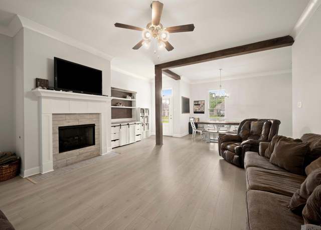 Property at 9847 Cane Mill Rd, Denham Springs, LA 70706, 4 beds, 2 baths