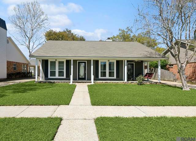 Property at 13329 Country Meadow Ave, Baton Rouge, LA 70816, 3 beds, 2 baths