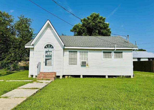 Property at 903&901 Williams Ave, Houma, LA 70364, 1 bed, 1 bath