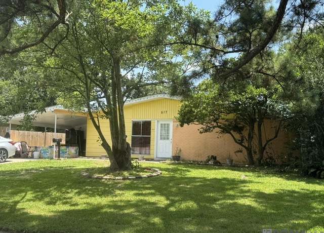 Property at 517 Fairlawn Dr, Terrytown, LA 70056, 4 beds, 1 bath