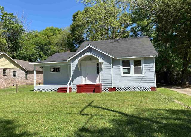 Property at 3835 Sherwood St, Baton Rouge, LA 70805, 5 beds, 2 baths