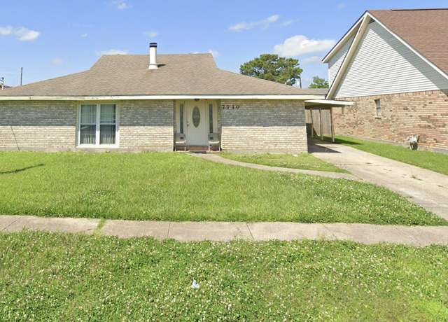Property at 7710 Shubrick Ave, New Orleans, LA 70127, 3 beds, 2 baths