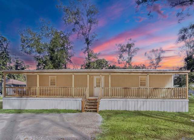 Property at 18738 Bayside Dr, Port Vincent, LA 70726, 2 beds, 1 bath
