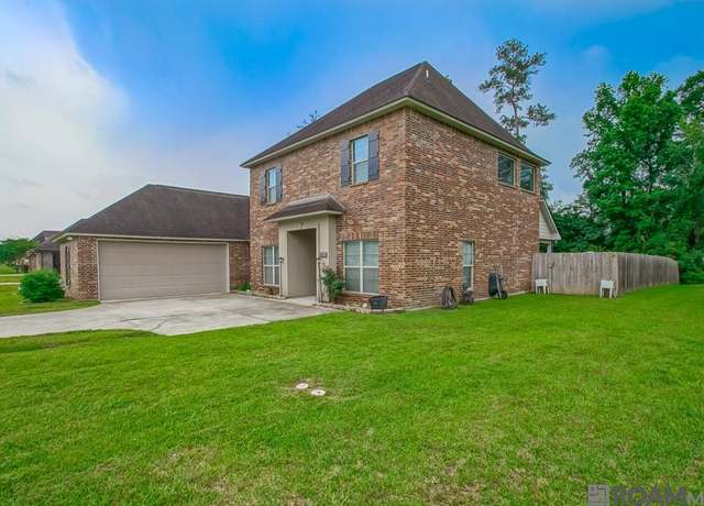 Property at 8614 Sandpiper St, Denham Springs, LA 70706, 4 beds, 3.5 baths