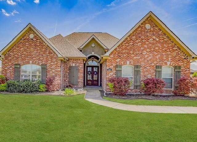 Property at 267 James Edison Dr, Gray, LA 70359, 3 beds, 2 baths