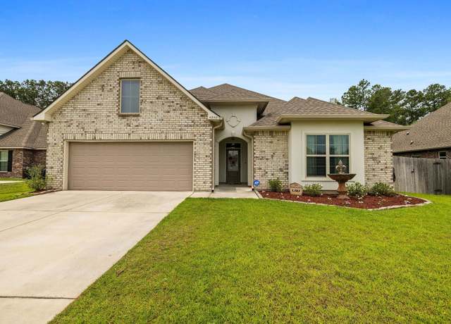 Property at 42401 Salt Grass Dr, Ponchatoula, LA 70454, 4 beds, 2 baths
