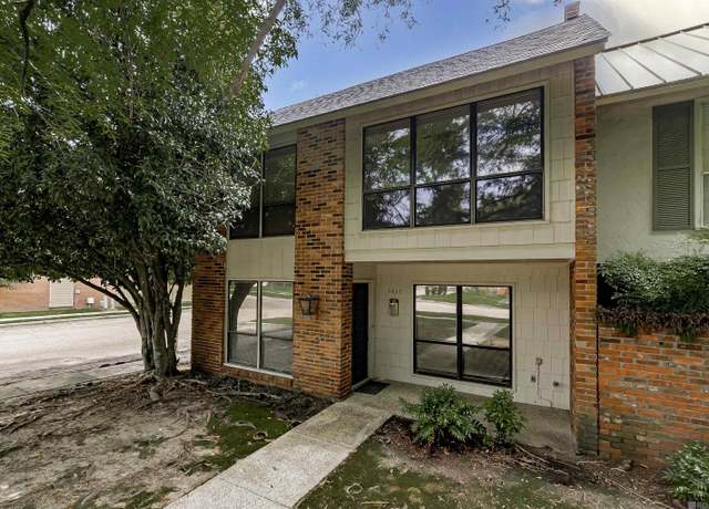 Property at 5435 Heatherstone Dr, Baton Rouge, LA 70720, 3 beds, 2 baths