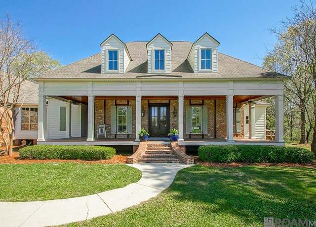 Property at 24070 Canyon Rd, Denham Springs, LA 70726, 5 beds, 4.5 baths