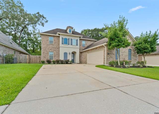 Property at 39201 Water Oak Ave, Prairieville, LA 70769, 5 beds, 3.5 baths